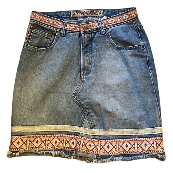 JOUJOU FIVE POCKET DISTRESSED RAW HEM DENIM JEAN SKIRT BLUE MULTI SZ 9 TO 10 - Picture 1 of 10